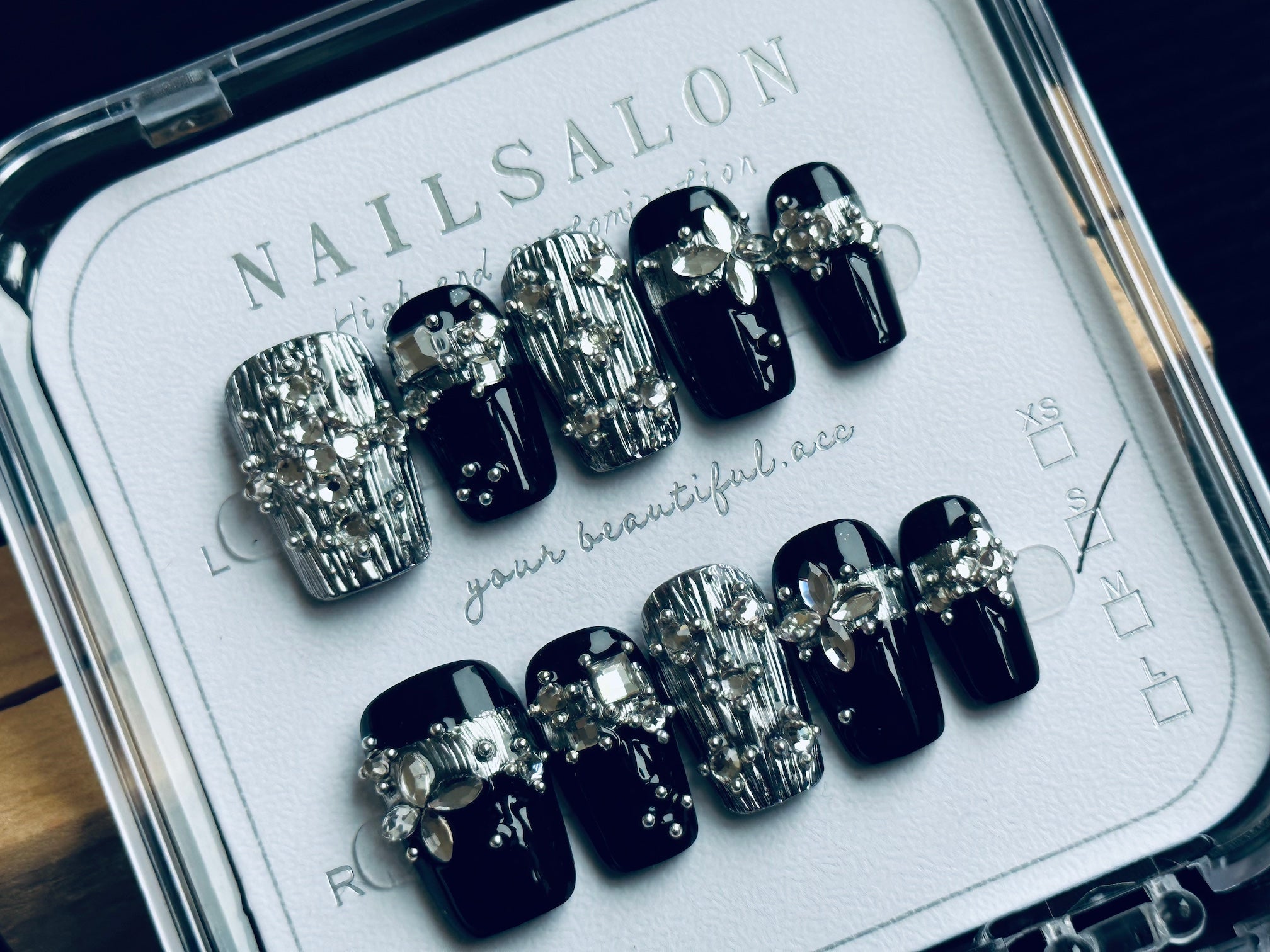 Press On Nails T076