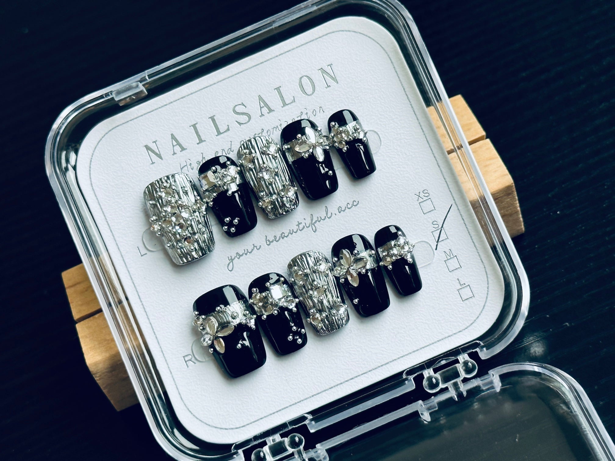 Press On Nails T076